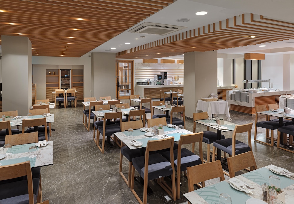 Pefkos Hotel — Restaurant & bars in Limassol, Limassol Region