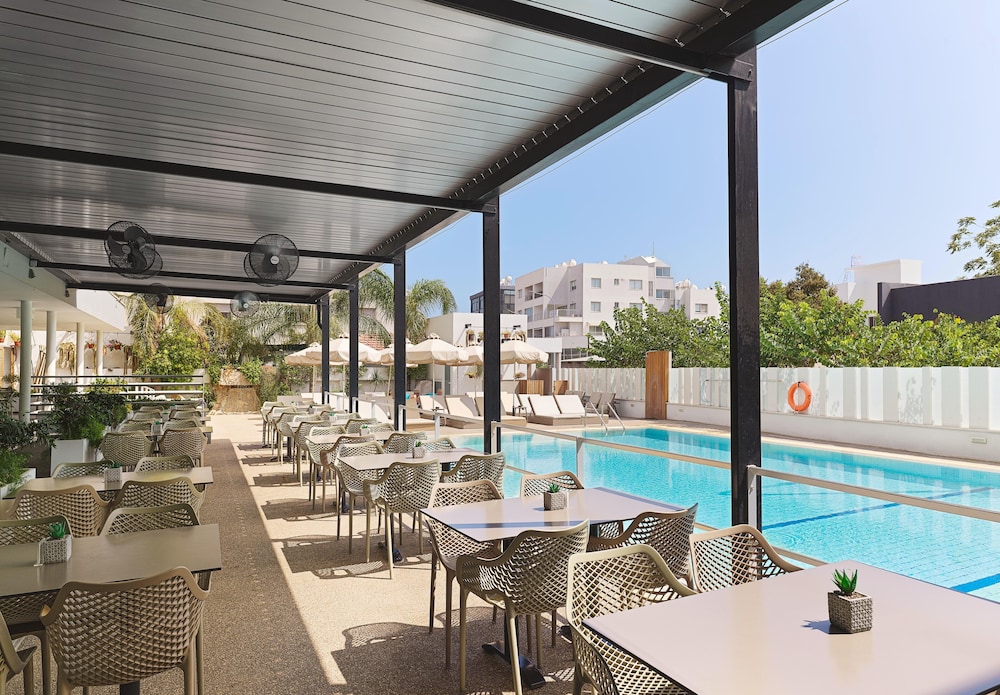 Pefkos Hotel — Restaurant & bars in Limassol, Limassol Region