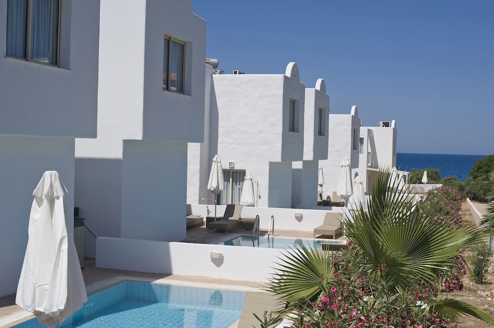 Althea Kalamies Luxury Villas By Louis Hotels — Hotel building in Protaras, Famagusta Region
