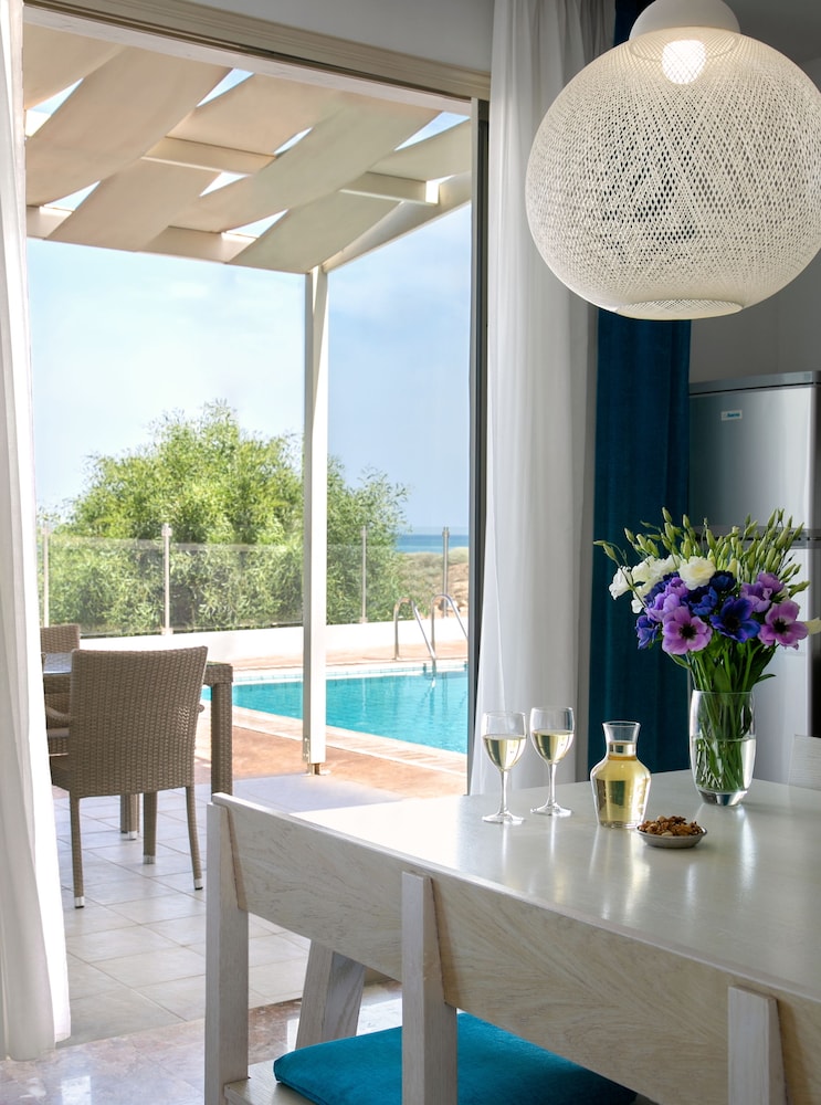 Althea Kalamies Luxury Villas By Louis Hotels — Swimming pool in Protaras, Famagusta Region