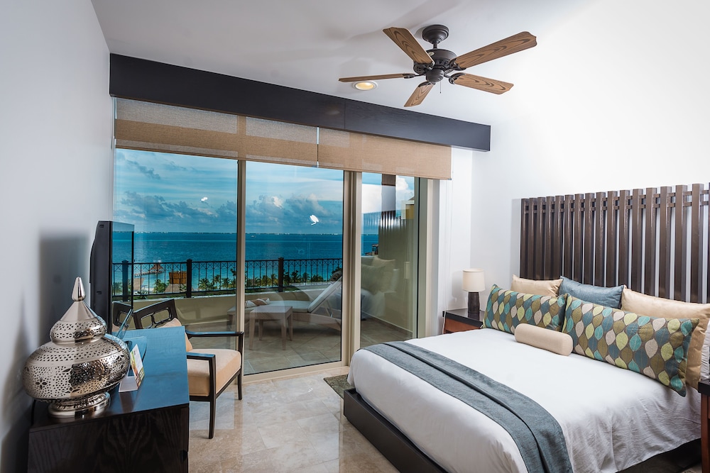 Villa del Palmar Cancun Luxury Beach Resort & Spa — Hotel rooms in Playa Mujeres, Quintana Roo