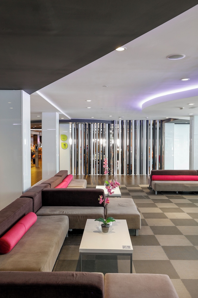 Flash Hotel – Adults recommended — Hotel building in Benidorm, Valencian Community