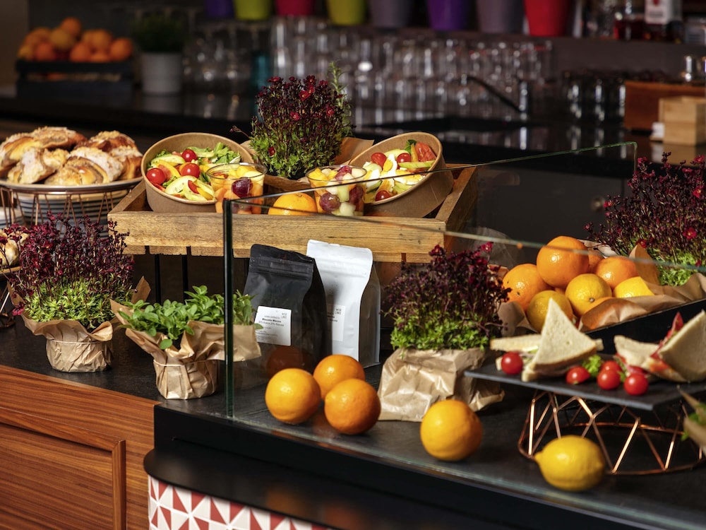 ibis Poznan Centrum — Restaurant & bars in Poznan, Greater Poland