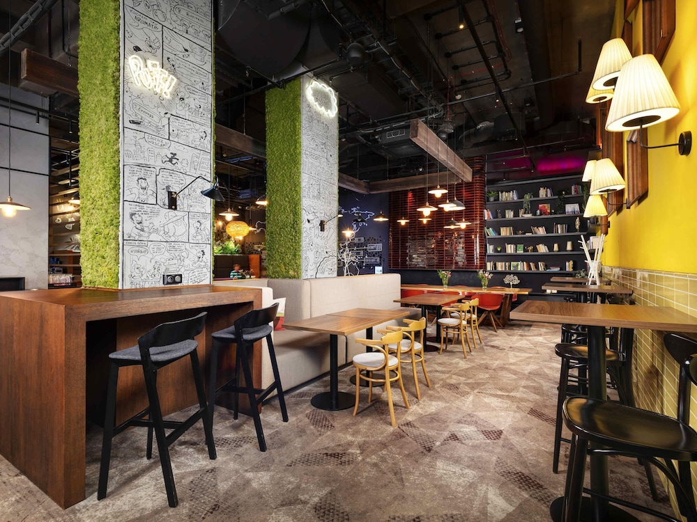 ibis Poznan Centrum — Restaurant & bars in Poznan, Greater Poland