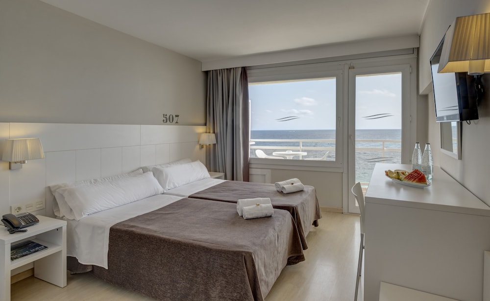 Hotel Rosamar Maxim - Adults Only +21 — Hotel rooms in Lloret de Mar, Catalonia