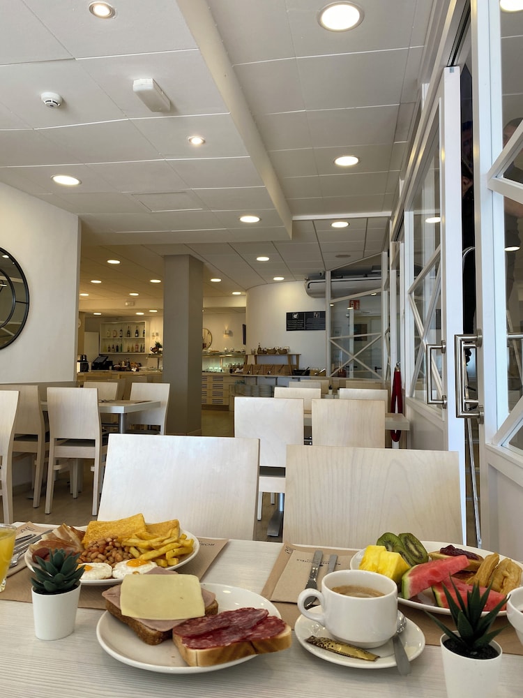 Hotel Rosamar Maxim - Adults Only +21 — Restaurant & bars in Lloret de Mar, Catalonia