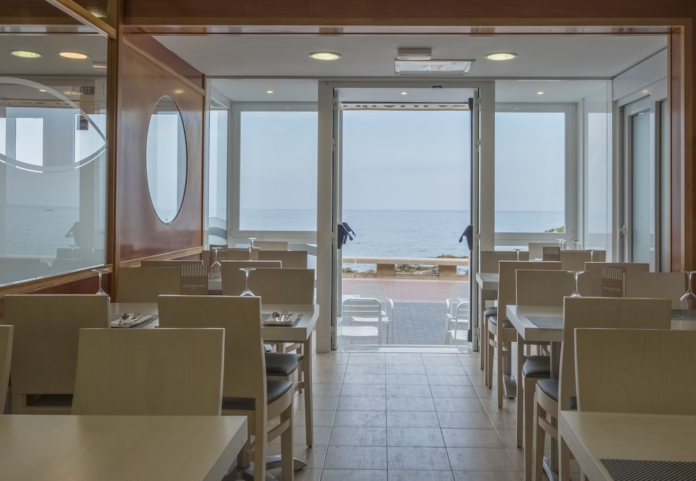 Hotel Rosamar Maxim - Adults Only +21 — Restaurant & bars in Lloret de Mar, Catalonia