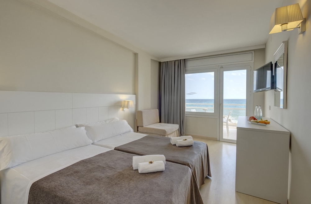 Hotel Rosamar Maxim - Adults Only +21 — Hotel rooms in Lloret de Mar, Catalonia