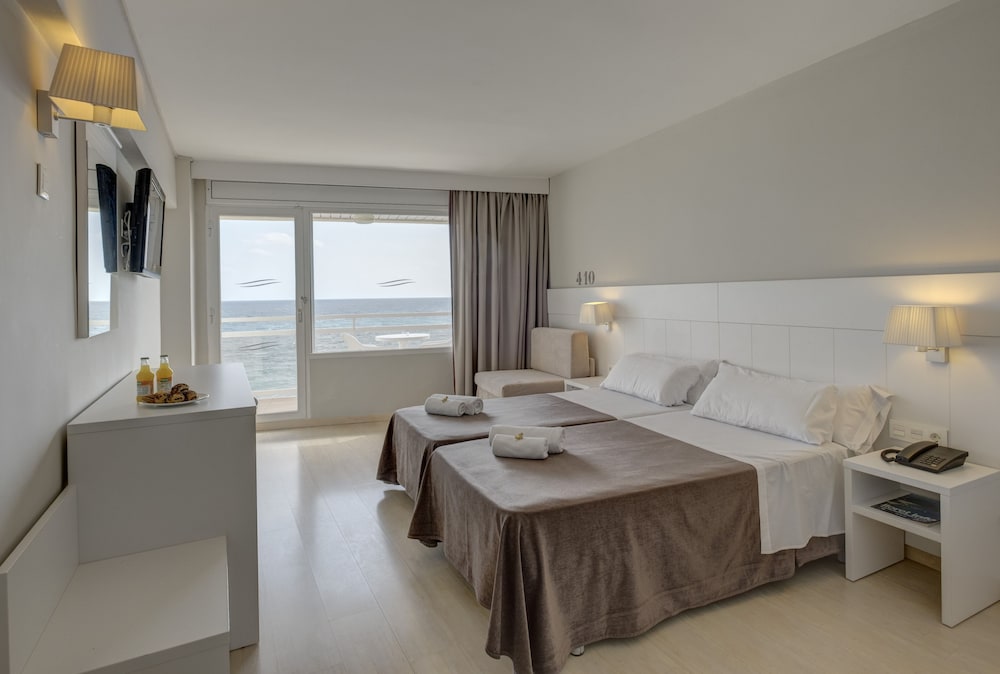 Hotel Rosamar Maxim - Adults Only +21 — Hotel rooms in Lloret de Mar, Catalonia