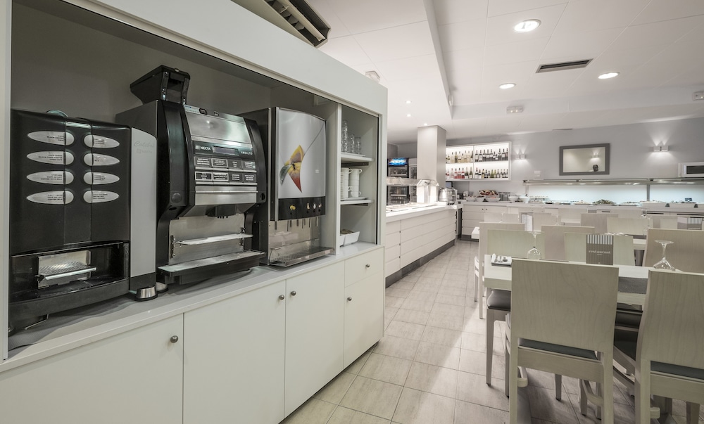 Hotel Rosamar Maxim - Adults Only +21 — Restaurant & bars in Lloret de Mar, Catalonia