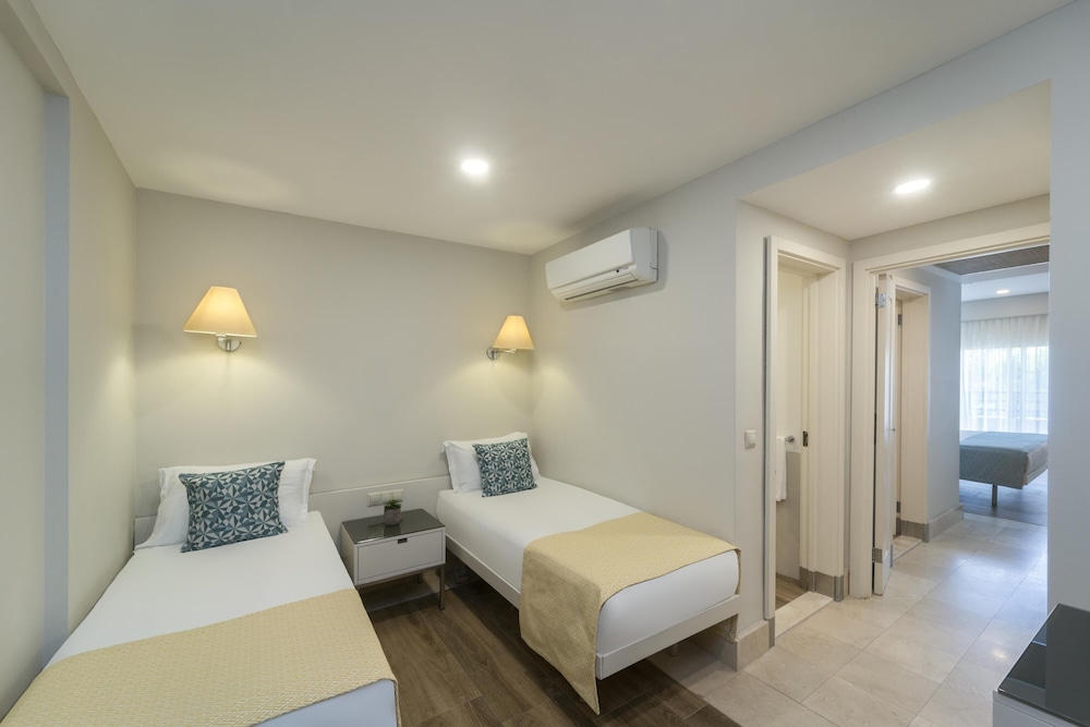TUI Blue Xanthe-All Inclusive — Hotel rooms in Side