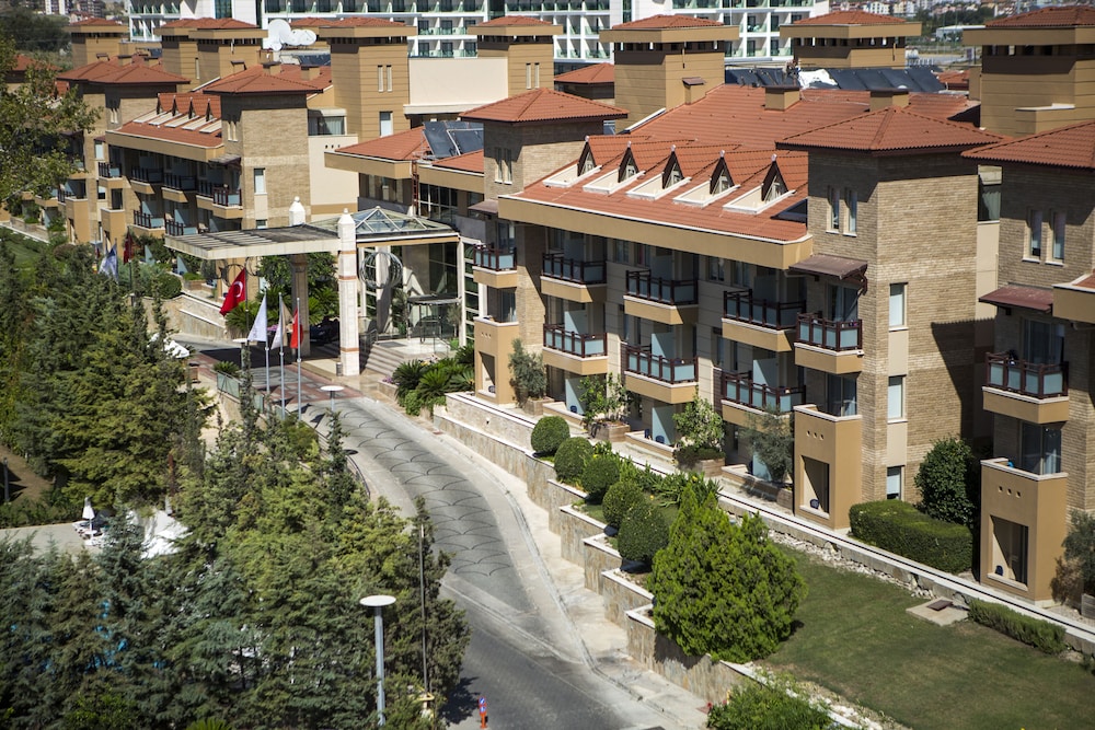 TUI Blue Xanthe-All Inclusive — Hotel building in Side
