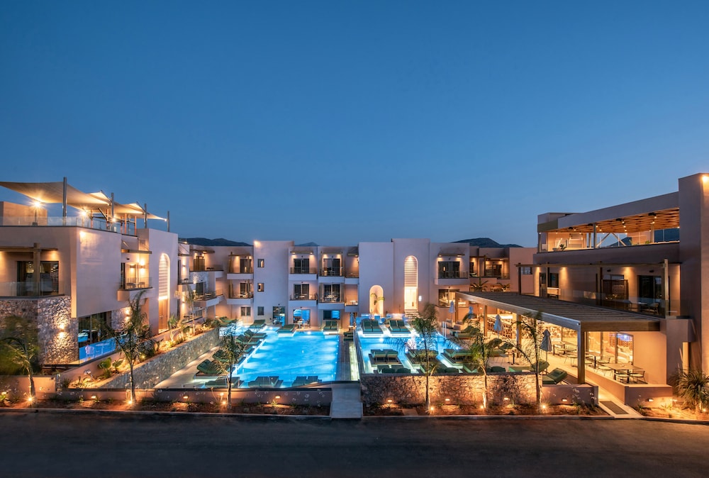 Paralos Venus Suites - Adults Only — Main photo in Hersonissos
