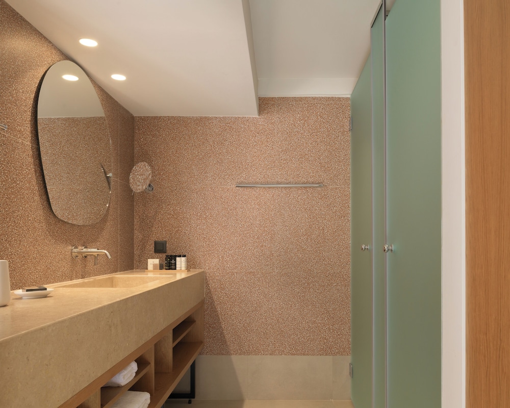 Paralos Venus Suites - Adults Only — Hotel rooms in Hersonissos