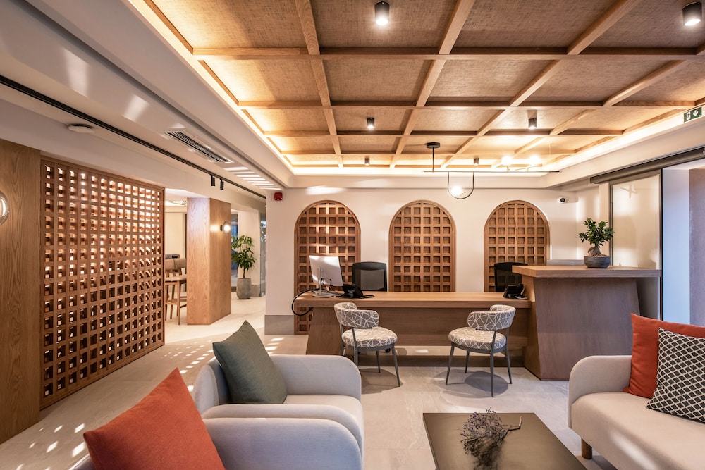 Paralos Venus Suites - Adults Only — Hotel building in Hersonissos