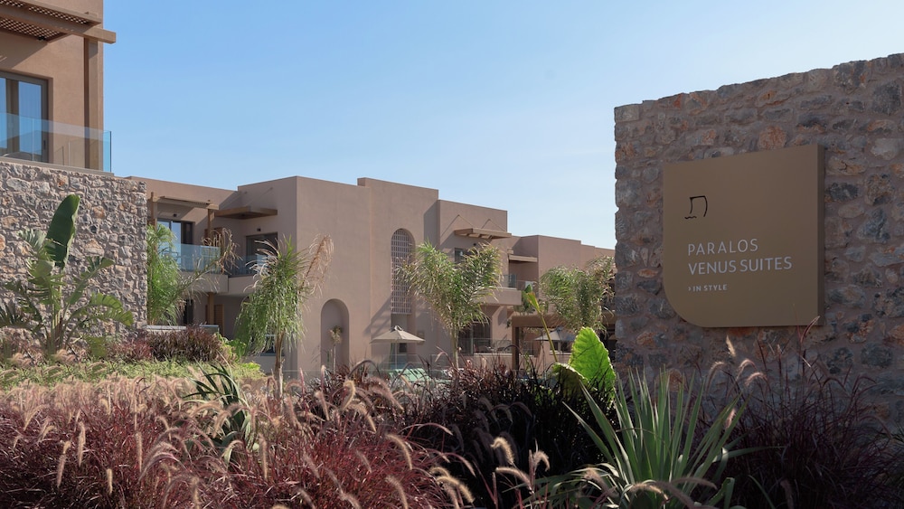 Paralos Venus Suites - Adults Only — Hotel building in Hersonissos