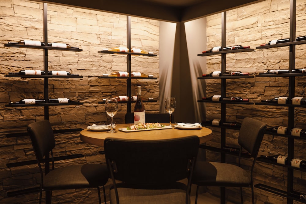 Paralos Venus Suites - Adults Only — Restaurant & bars in Hersonissos