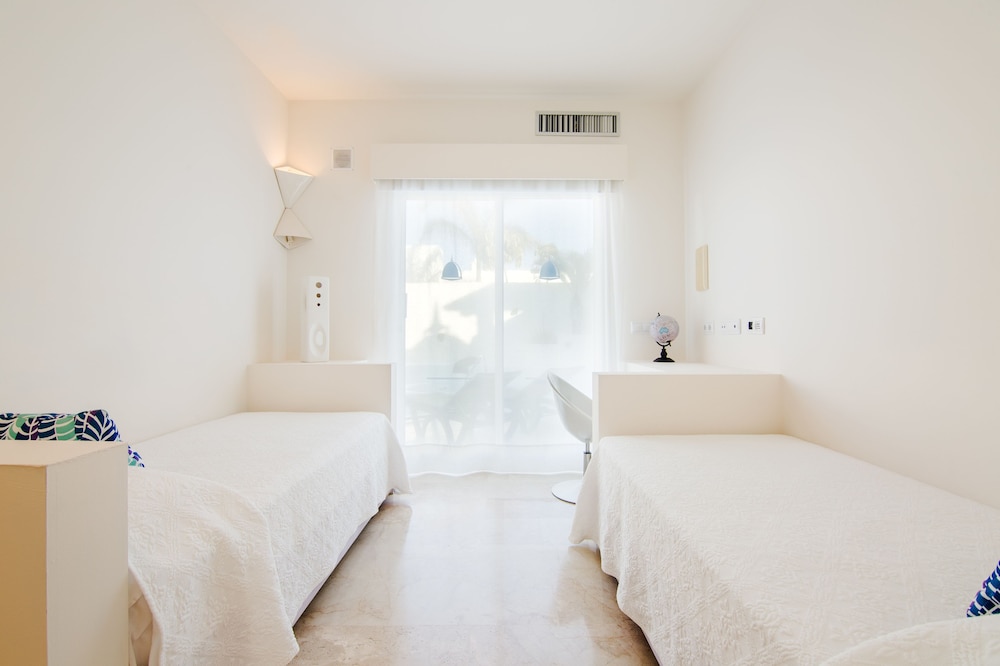 Bahiazul Resort Fuerteventura — Hotel rooms in Corralejo, Canary Islands