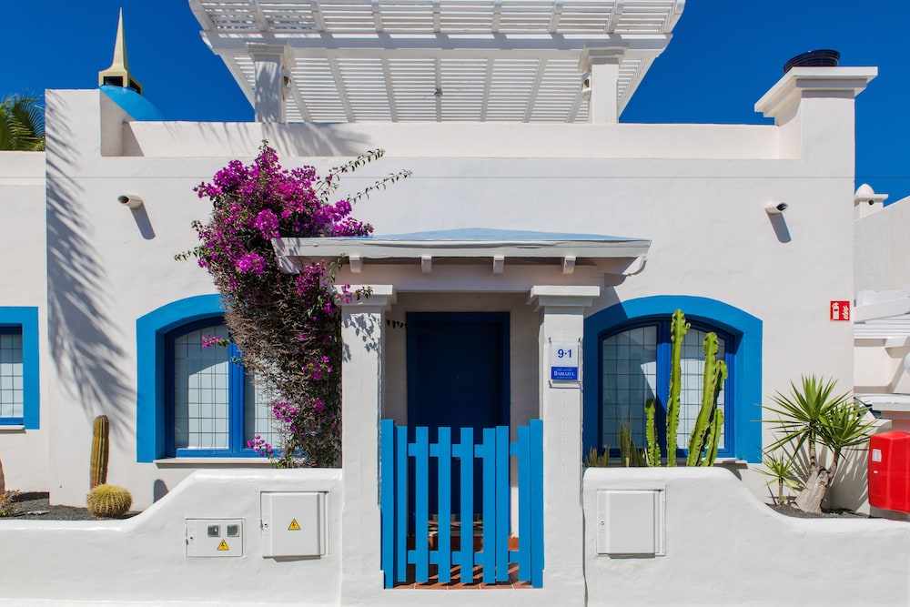 Bahiazul Resort Fuerteventura — Hotel building in Corralejo, Canary Islands