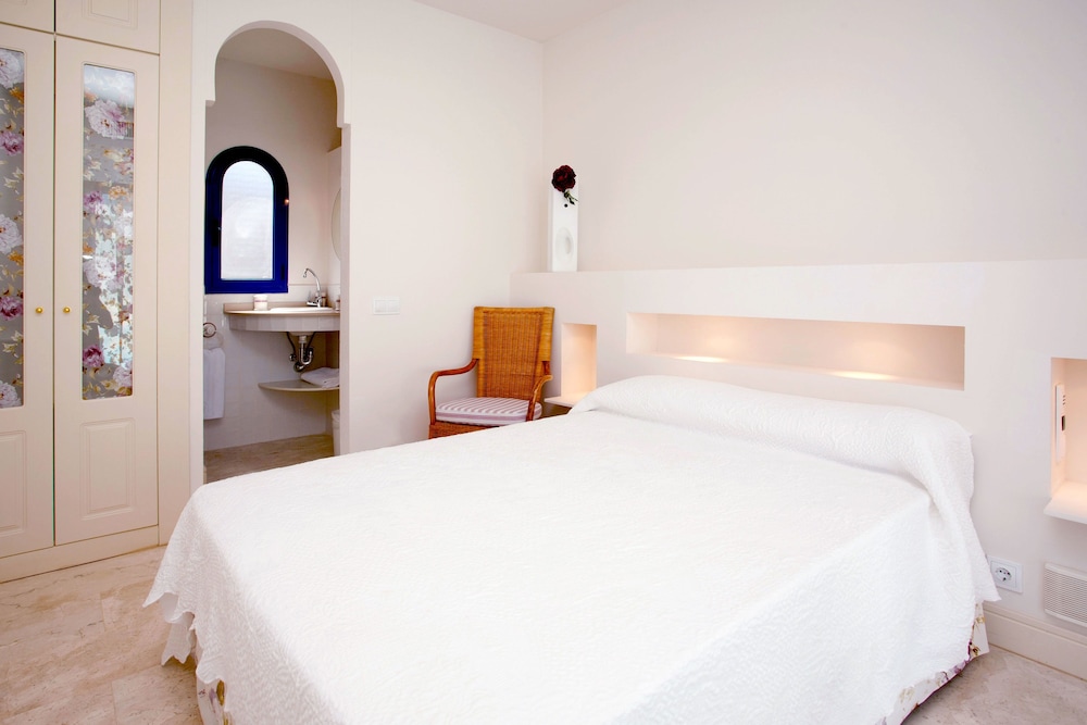 Bahiazul Resort Fuerteventura — Hotel rooms in Corralejo, Canary Islands