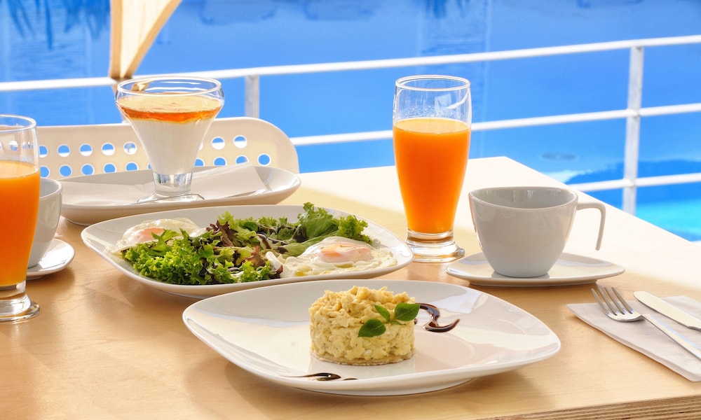 Elounda Garden Suites — Restaurant & bars in Elounda