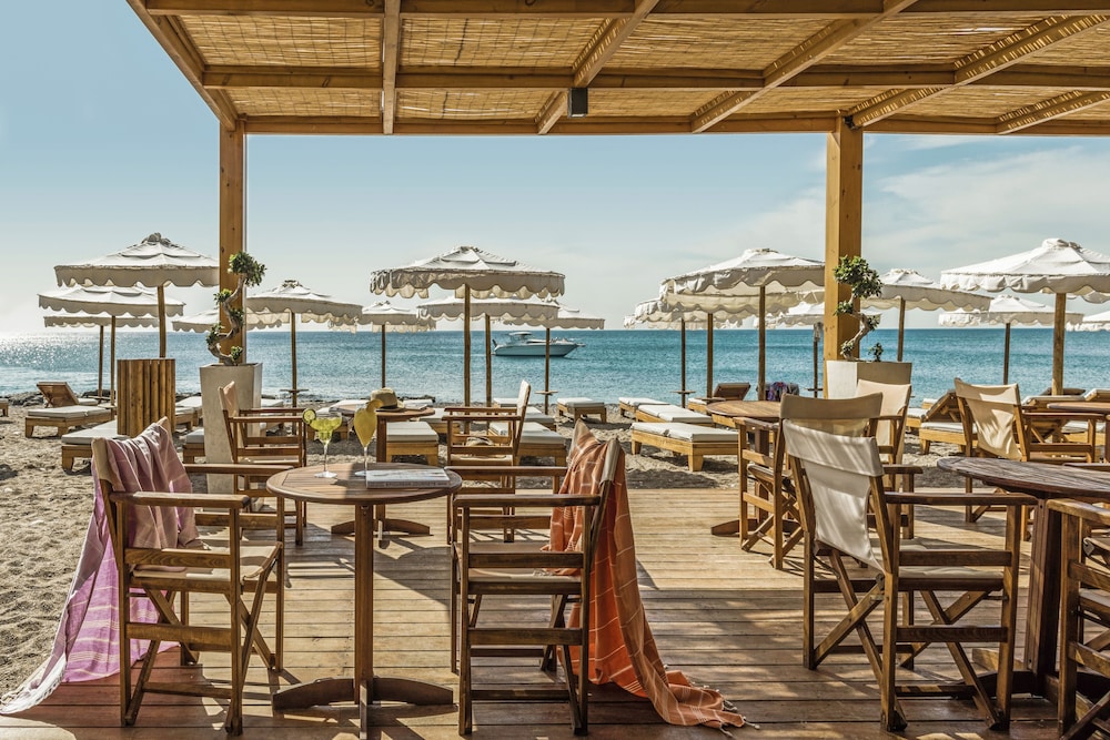 Mitsis Selection Alila — Restaurant & bars in Kallithea (Rhodes), South Aegean