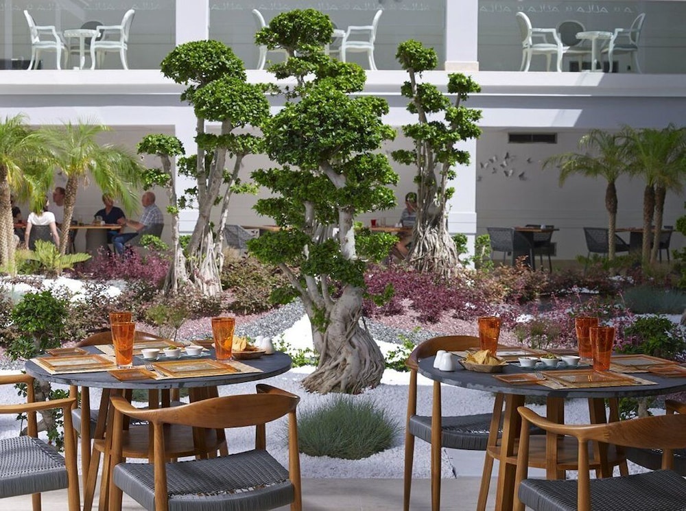 Mitsis Selection Alila — Restaurant & bars in Kallithea (Rhodes), South Aegean