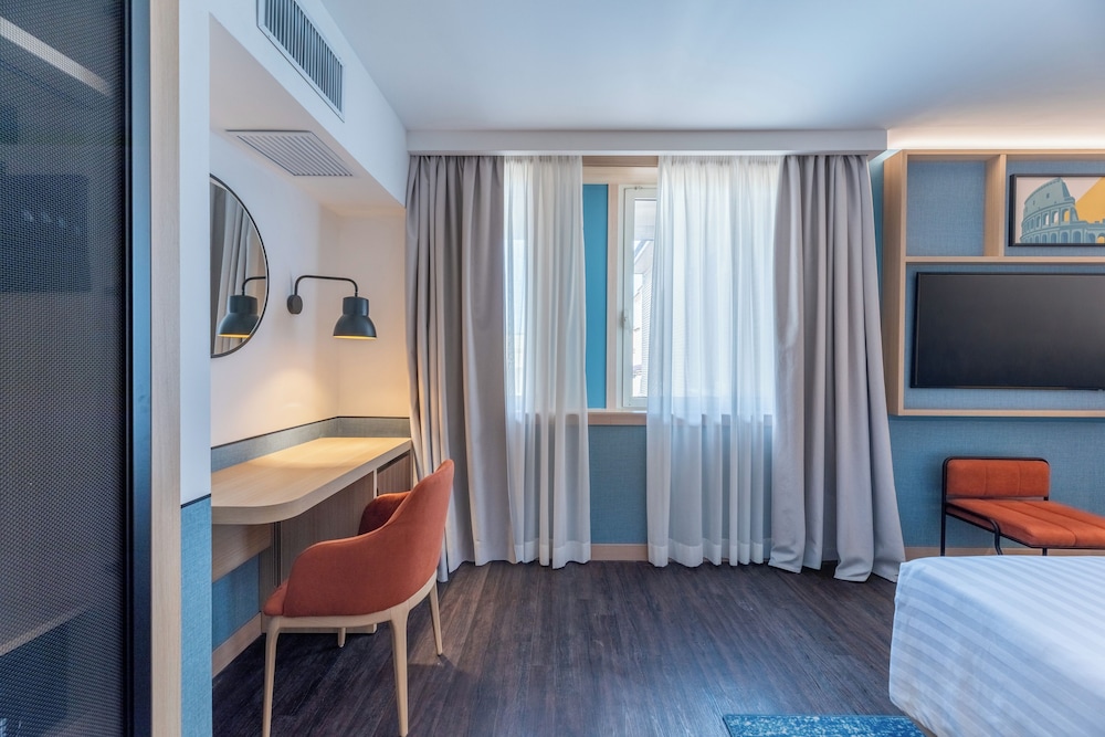 Hilton Garden Inn Rome Colosseum — Hotel rooms in Rome, Lazio