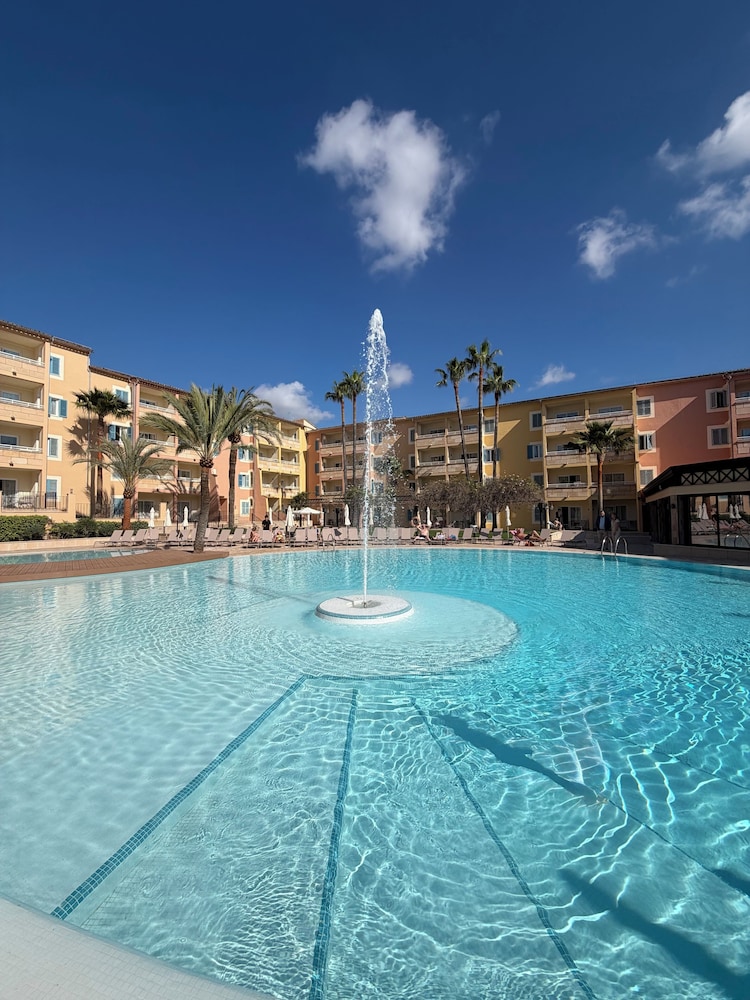Aquasol Aparthotel — Swimming pool in Palma Nova, Balearic Islands