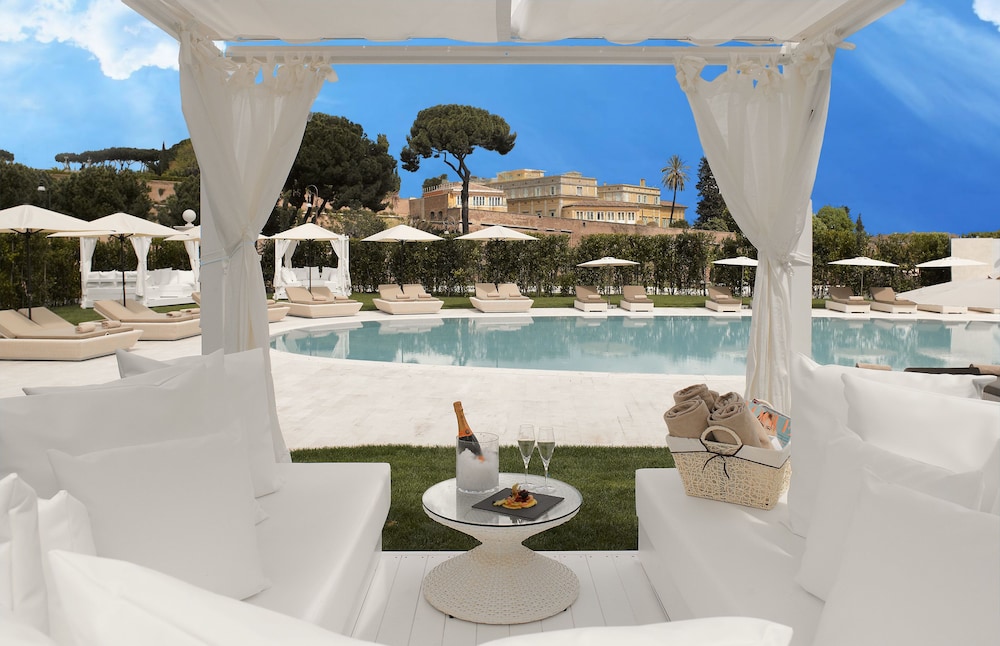 Villa Agrippina Gran Meliá - The Leading Hotels of the World — Swimming pool in Rome, Lazio