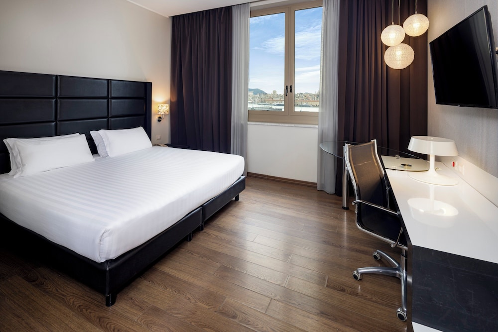 Holiday Inn Genoa City by IHG - zdjęcie 4