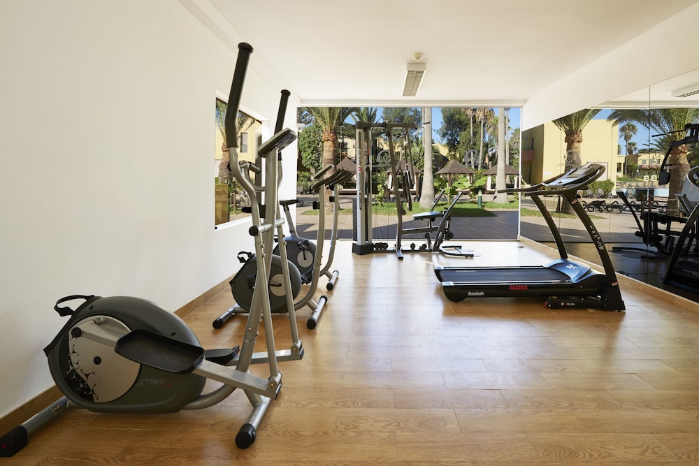 Apartamentos Atlantic Garden Beach Mate — Sports & recreation in Corralejo, Canary Islands