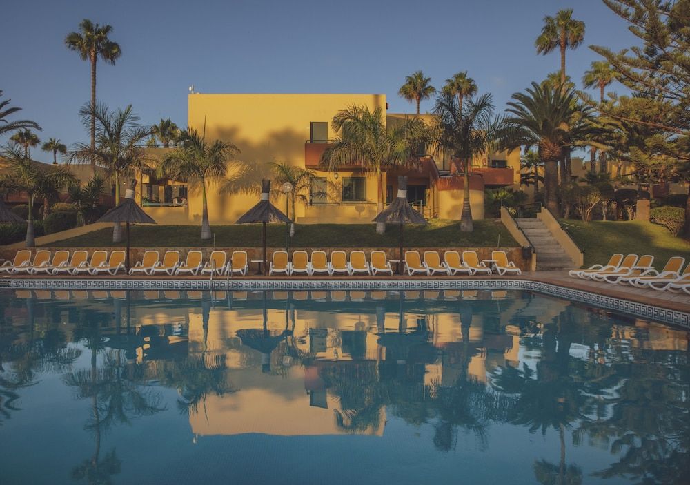 Apartamentos Atlantic Garden Beach Mate image