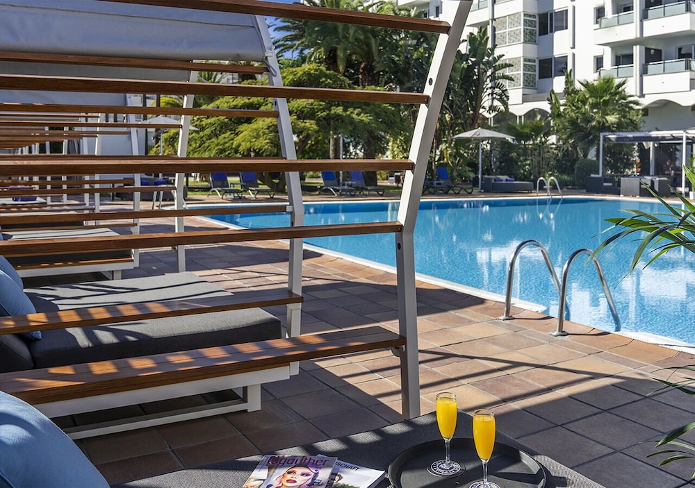 Axel Beach Maspalomas - Adults Only — Swimming pool in Playa del Ingles, Canary Islands