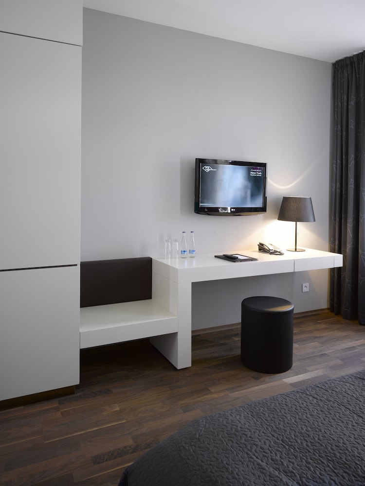 MOODs Boutique Hotel — Hotel rooms in Prague, Prague