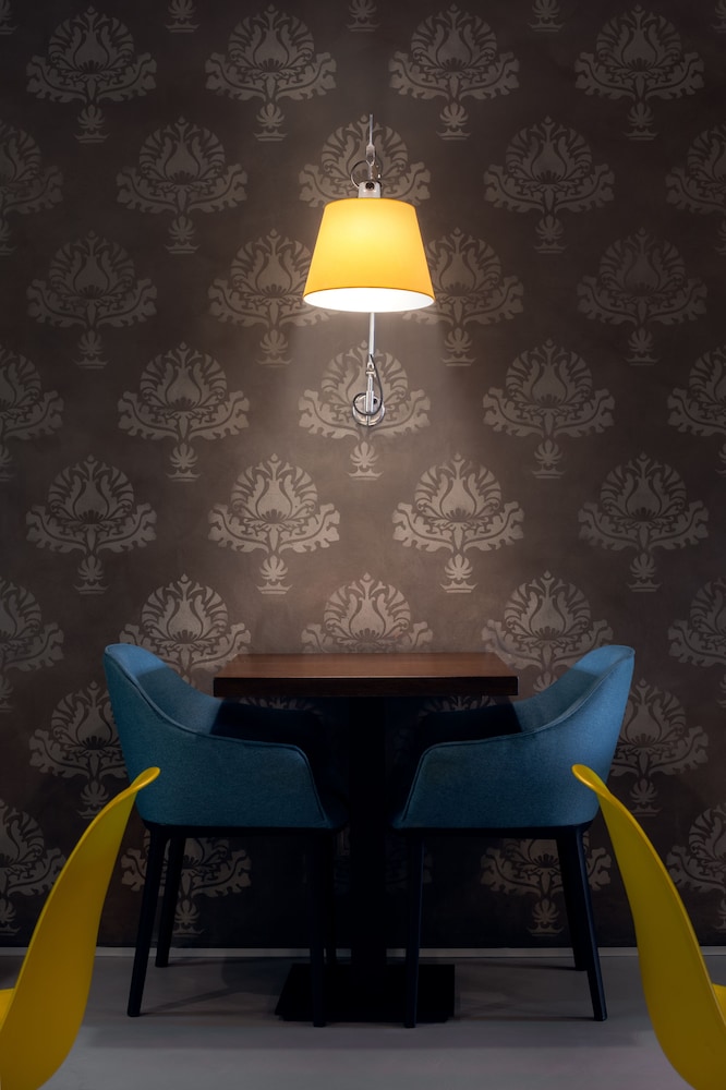 MOODs Boutique Hotel — Restaurant & bars in Prague, Prague