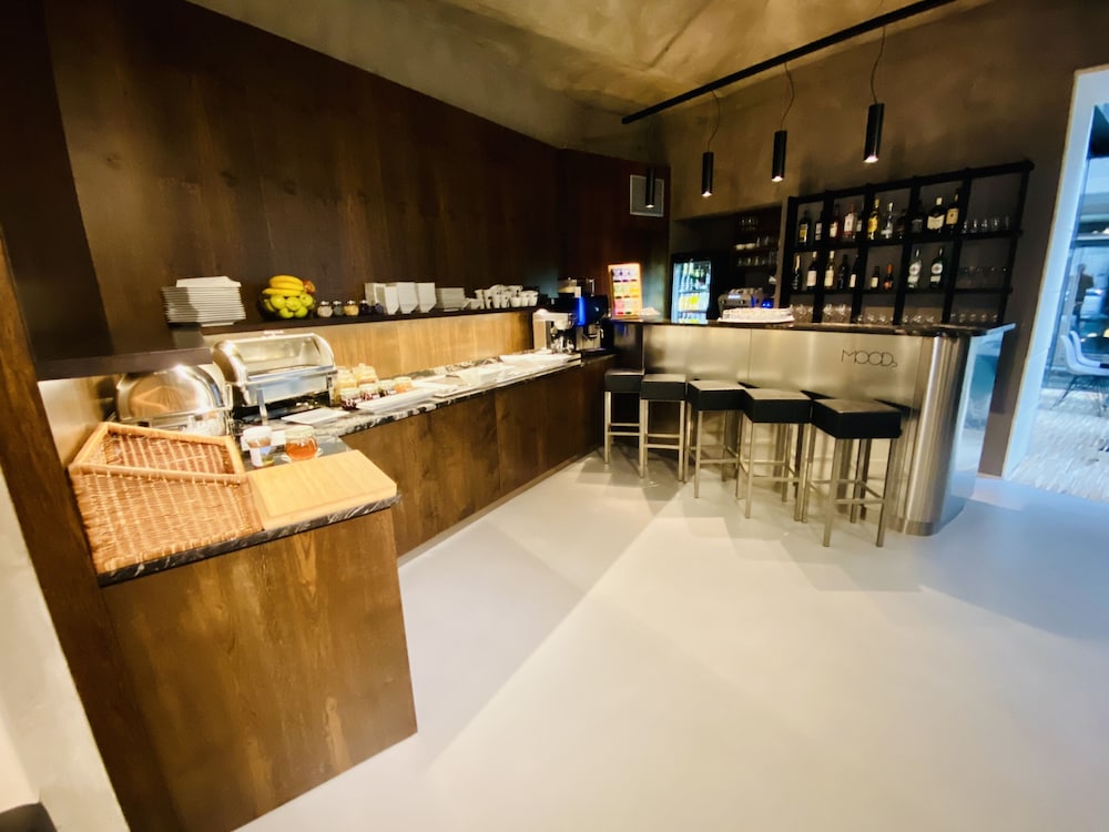 MOODs Boutique Hotel — Restaurant & bars in Prague, Prague