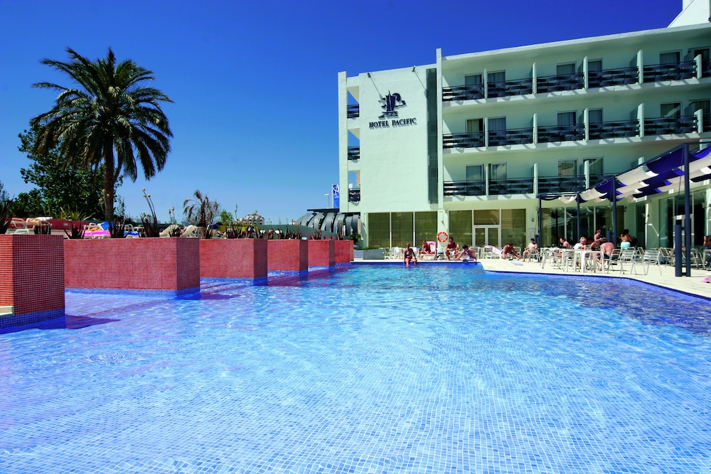 azuLine Hotel Pacific — Swimming pool in San Antonio, Balearic Islands