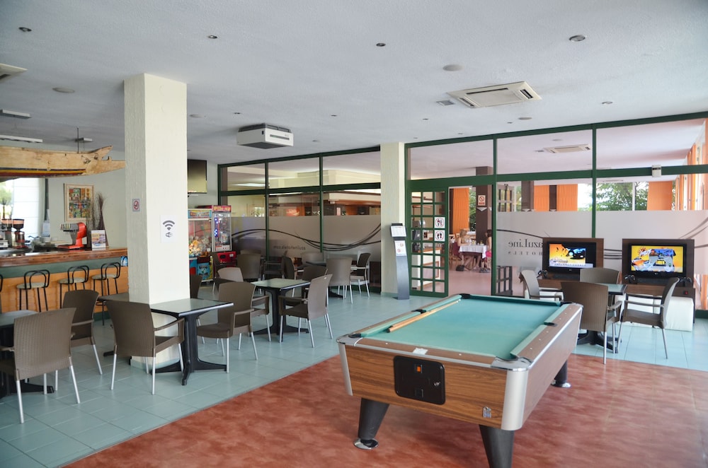 azuLine Hotel Pacific — Sports & recreation in San Antonio, Balearic Islands