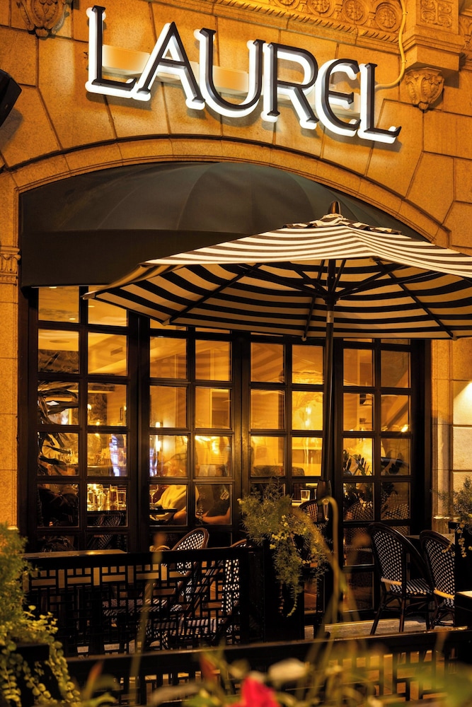 The Talbott, Autograph Collection — Restaurant & bars in Chicago, Illinois