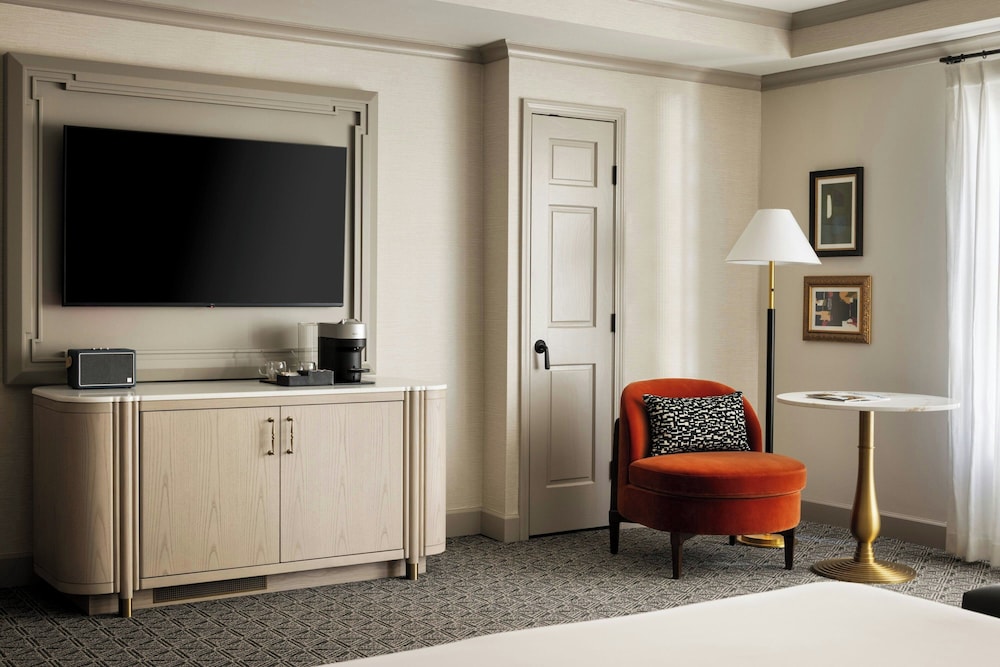 The Talbott, Autograph Collection — Hotel rooms in Chicago, Illinois