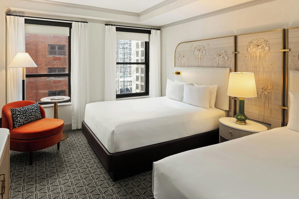 The Talbott, Autograph Collection — Hotel rooms in Chicago, Illinois