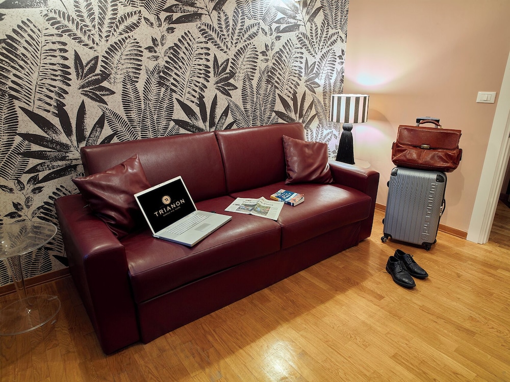 Trianon Borgo Pio — Hotel rooms in Rome, Lazio