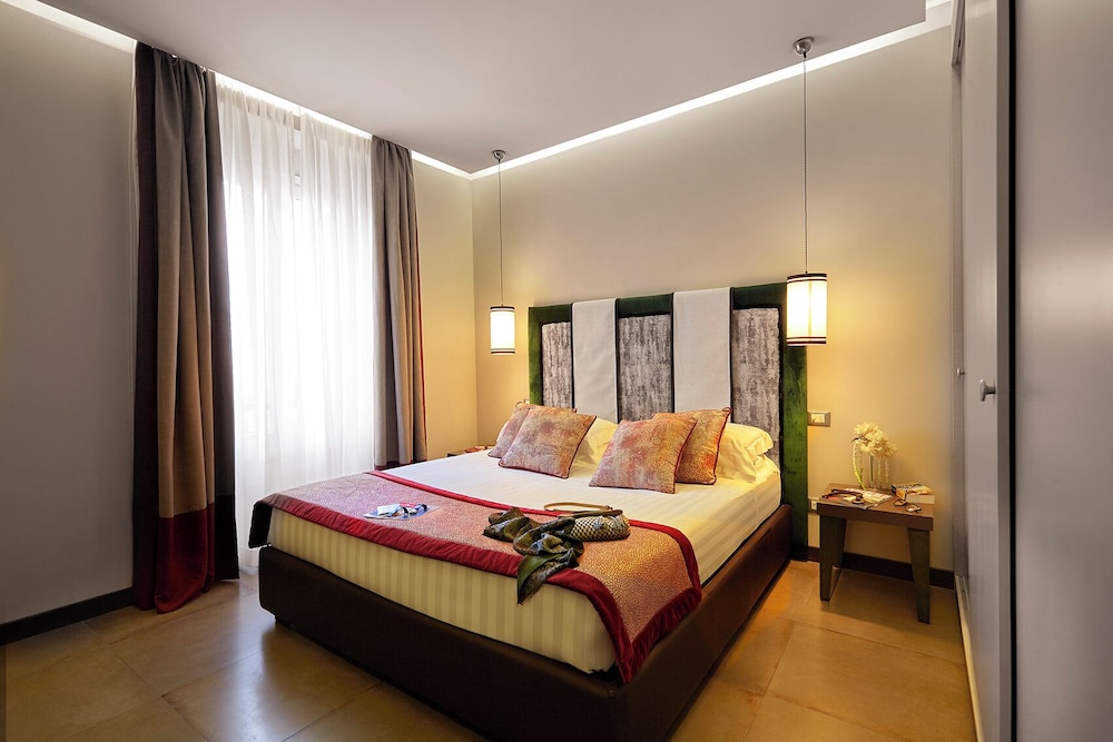 Trianon Borgo Pio — Hotel rooms in Rome, Lazio