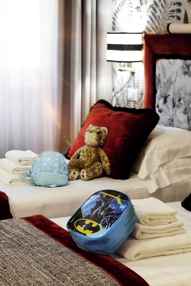 Trianon Borgo Pio — Hotel rooms in Rome, Lazio
