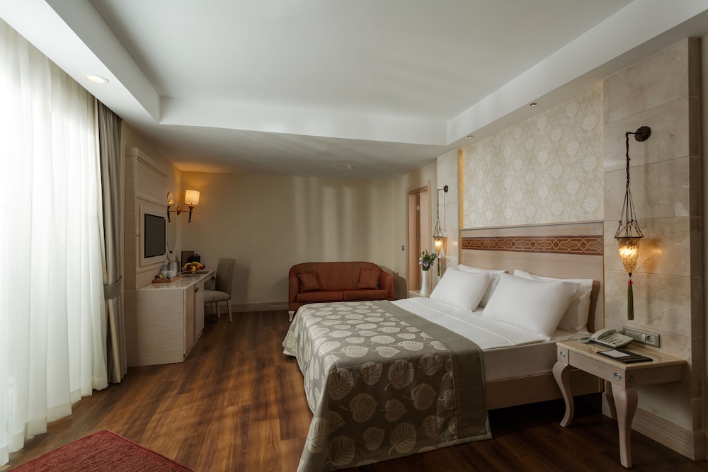 Güral Premier Belek - All Inclusive — Hotel rooms in Belek