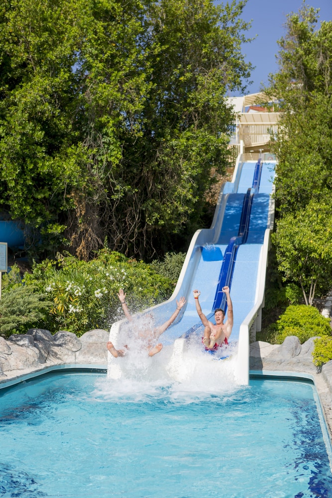 Güral Premier Belek - All Inclusive — Swimming pool in Belek