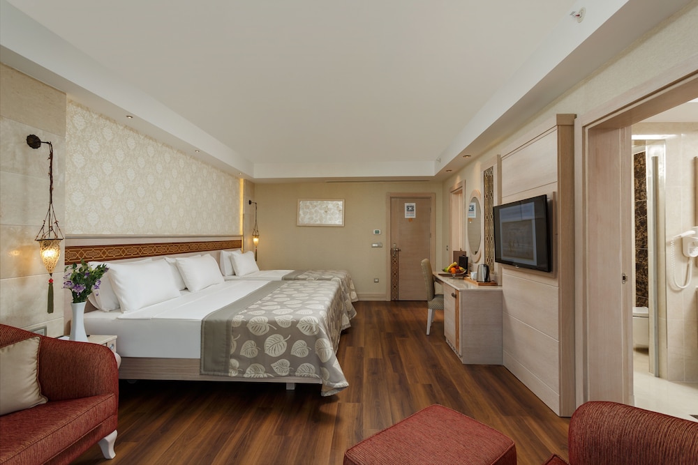 Güral Premier Belek - All Inclusive — Hotel rooms in Belek