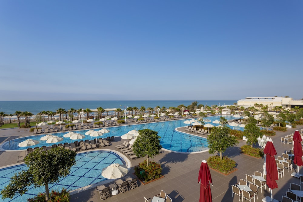 Güral Premier Belek - All Inclusive — Swimming pool in Belek