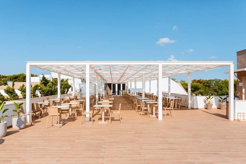 Torre Cintola Greenblu Sea Emotions — Restaurant & bars in Monopoli, Apulia